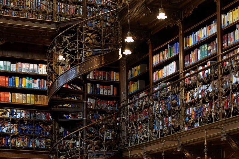 Munich: Law Library Guided Visit with Entry Tickets - FAQs