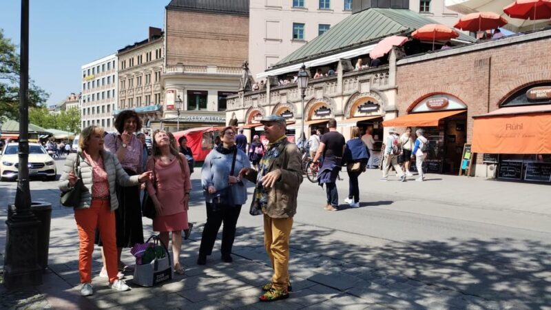 Munich: Private Walking Tour Munich Highlights - Hofgarten: Relaxation and Serenity