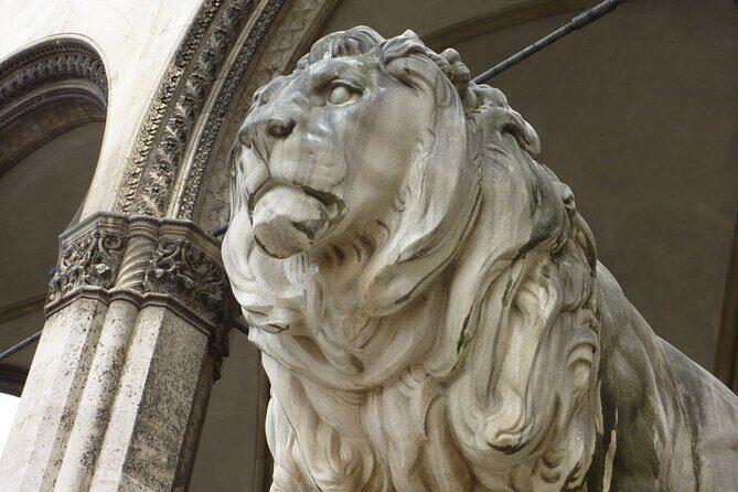 Munich Private Walking Tour With A Professional Guide - Key Points