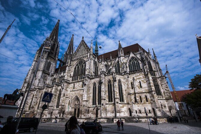 Munich to Regensburg Private Excursion by Public Transportation - Detailed Review: An Authentic Bavarian Day Trip