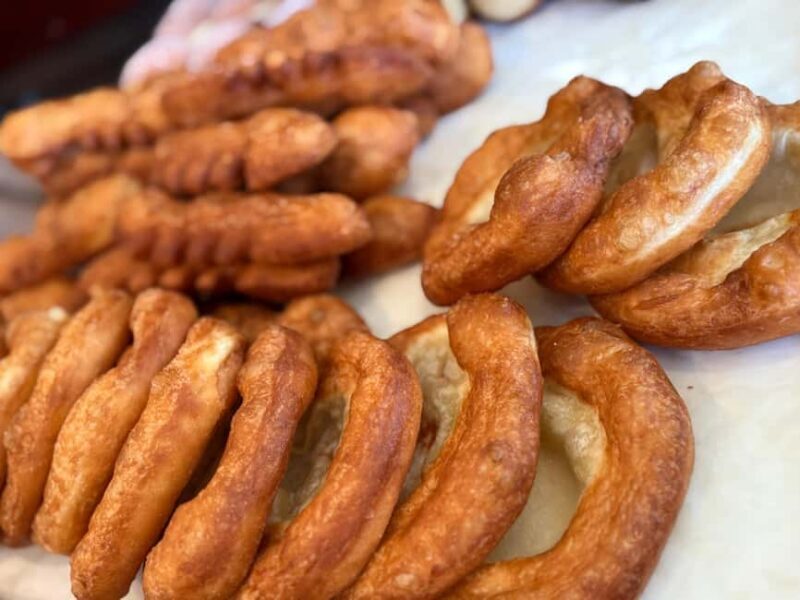 Munich: Viktualienmarkt & Altstadt Food Tour - Munich: Viktualienmarkt & Altstadt Food Tour — An Authentic Bavarian Experience