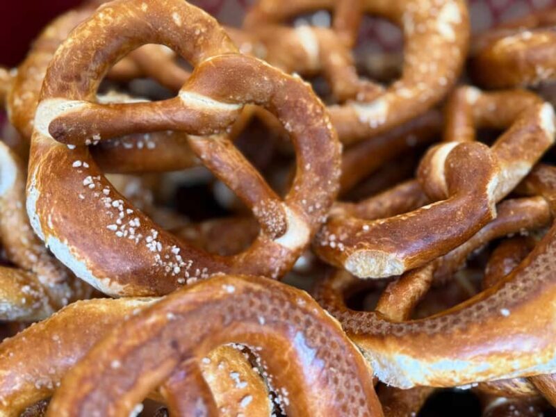 Munich: Viktualienmarkt & Altstadt Food Tour - What Sets This Tour Apart?