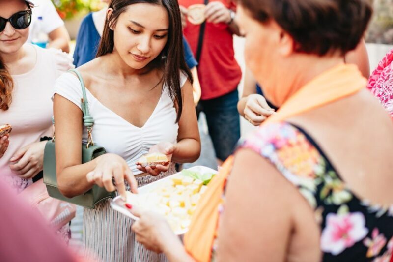 Munich: Viktualienmarkt Gourmet Food Tour - A Genuine Taste of Munich’s Viktualienmarkt