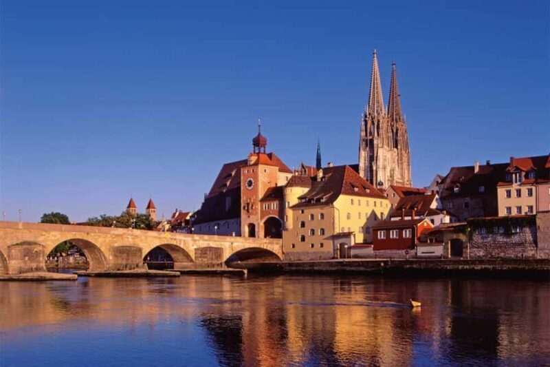 Munich: Walhalla Odin's Immortal Hall + Regensburg Day Trip - Key Points