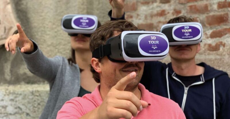 Munich: Walking Tour Old Town 3D VR Tour in GERMAN - Key Points