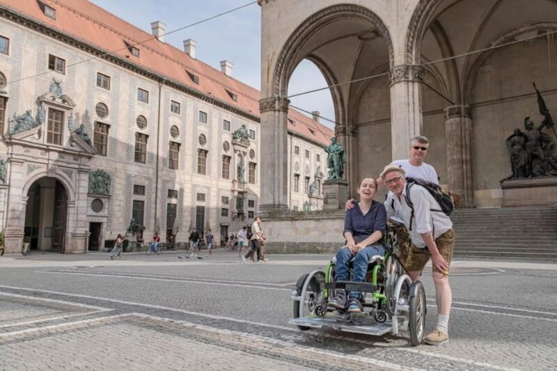 Munich: Wheelchair Rickshaw Tour through the English Garden - Key Points