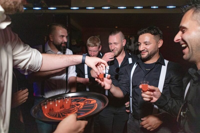 Munich's Original Pub Crawl - Practical Details and Considerations
