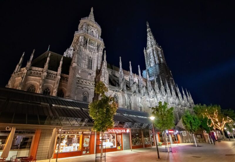 Munster: Express Walk with a Local in 60 minutes - A Practical Guide to Your Munster Express Walk