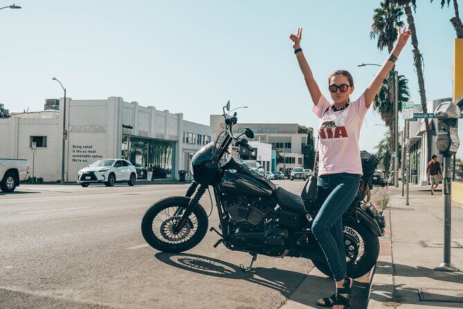 Murals and Graffiti Photoshoot - Posh Melrose with a Photographer in Los Angeles - Key Points