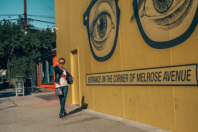 Murals and Graffiti Photoshoot - Posh Melrose with a Photographer in Los Angeles - FAQ