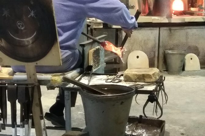 Murano glass and art private tour by boat and on foot - Key Points