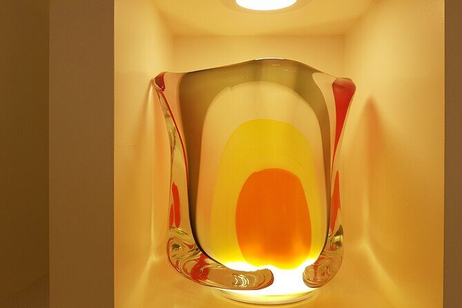 Murano glass art Team where WOWW is guaranteed - A Deep Dive into the Murano Glass Art Tour