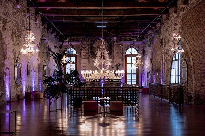 Murano Glass Blowing demonstration-The Glass Cathedral - FAQ
