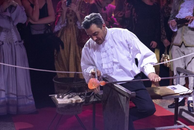 Murano: Glass Blowing Demonstration with Optional Drinks - Practical Tips for Visiting