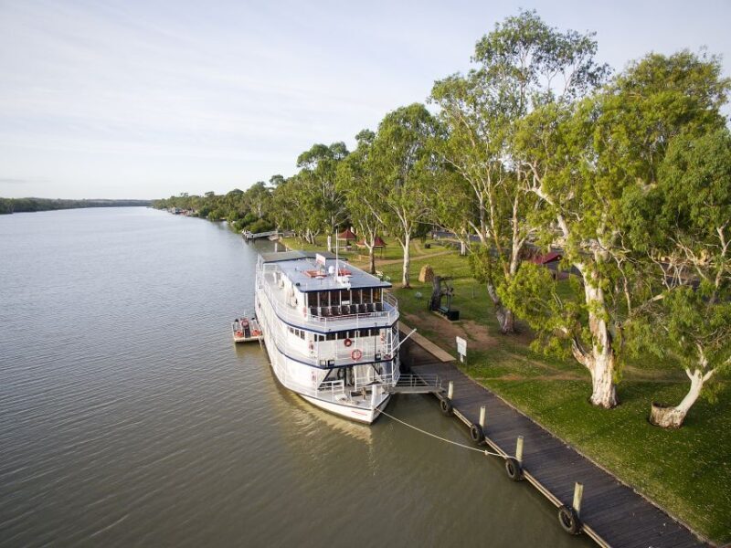 Murray River Highlights and Luncheon Cruise - The Lunch on Board — A Culinary Highlight