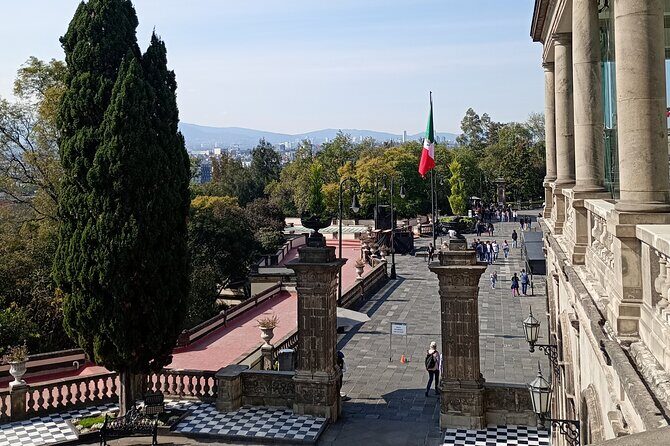 Museum of Anthropology and Castle private tour with historians - FAQs