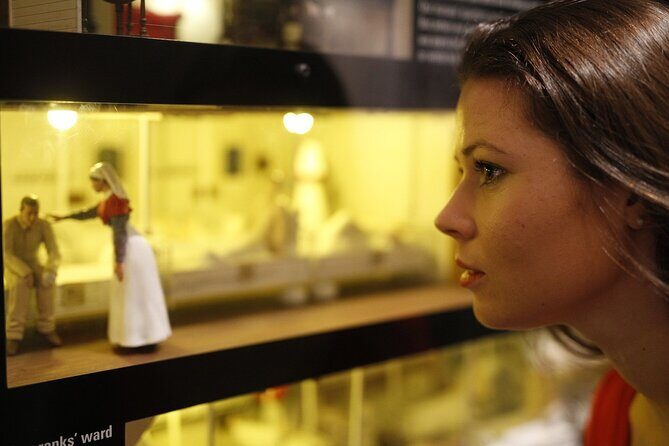 Museum of New Zealand Te Papa: Gallipoli Exhibition Guided Tour - Key Points