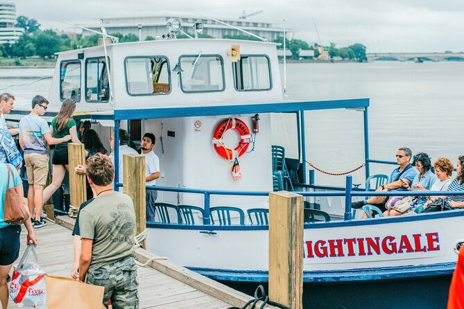 museum visit Us capitol City Tour Cruise cherry blossom 10 hours - A Detailed Look at the Experience