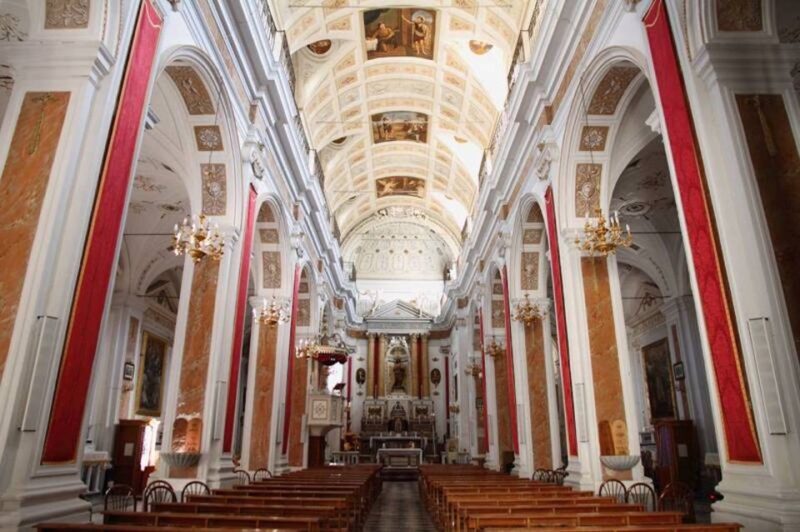 Mussomeli: Manfredonic Castle and Churches Walking Tour - Key Points