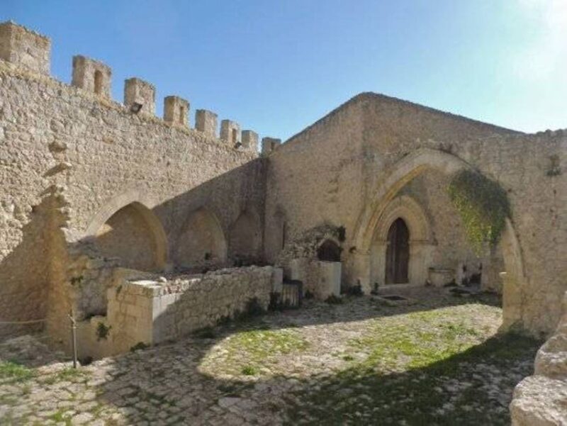 Mussomeli: Manfredonic Castle and Churches Walking Tour - FAQ: Your Questions Answered
