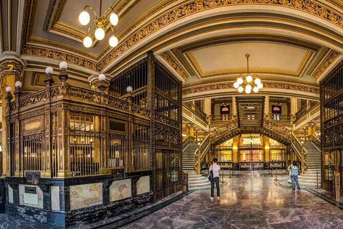 Must-see Buildings & Palaces of Mexico City - The Sum Up