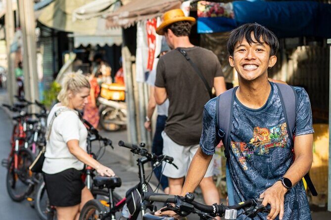 Must-Try: Hidden Bangkok Bike and Food Tour - Key Points