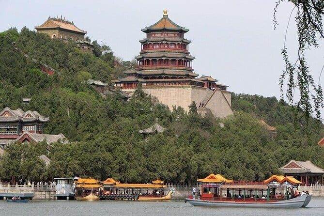 Mutianyu Great Wall And Summer Palace Private Day Tour - Visiting the Mutianyu Great Wall and Summer Palace: What to Expect
