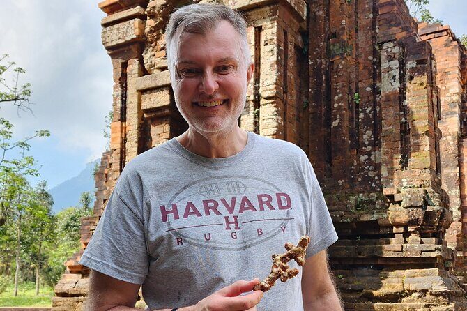 My Son Early Access Tour at Opening - Engaging Meta Description