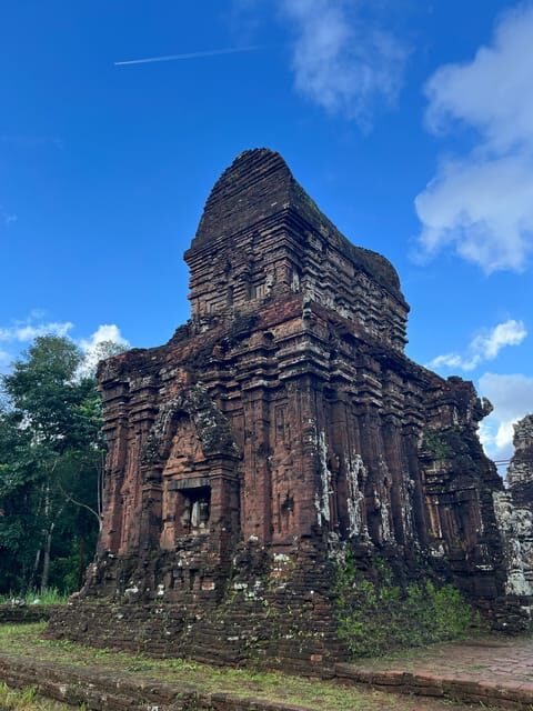 My Son sanctuary and Marble mountain tours and transfer - Exploring Central Vietnam: What You Can Expect