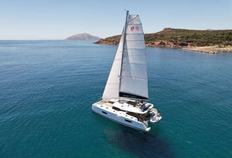 Mykonos: Catamaran Cruise with 3-Course Meal and Transfers - Key Points