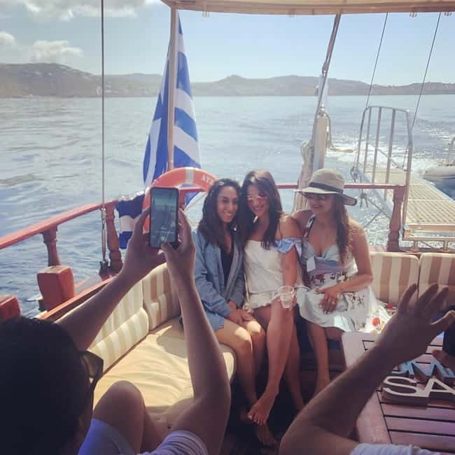 Mykonos: Delos and Rhenia Islands Cruise with BBQ Meal - What Travelers Say