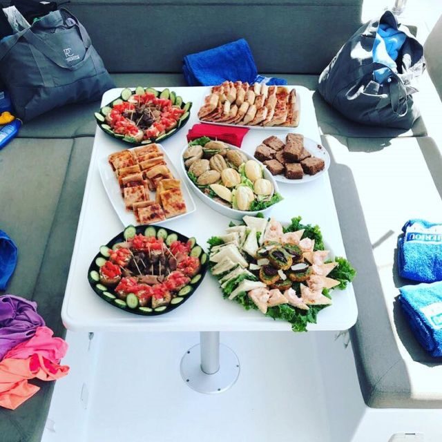 Mykonos: Full-Day Catamaran Cruise with Fresh Lunch - An Authentic Day on the Water in Mykonos