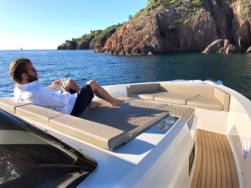 Mykonos: Private Cruise on a Brand New Luxury Yacht - The Optional Visit to Rhenia: Worth the Extra?
