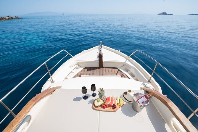 Mykonos Private Sun Set Cruise - Key Points