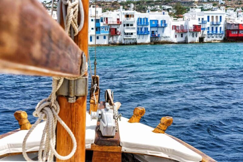 MYKONOS SOUTH COAST EVENING SEMI PRIVATE CRUISE - Food and Drinks: Greek Hospitality on Board
