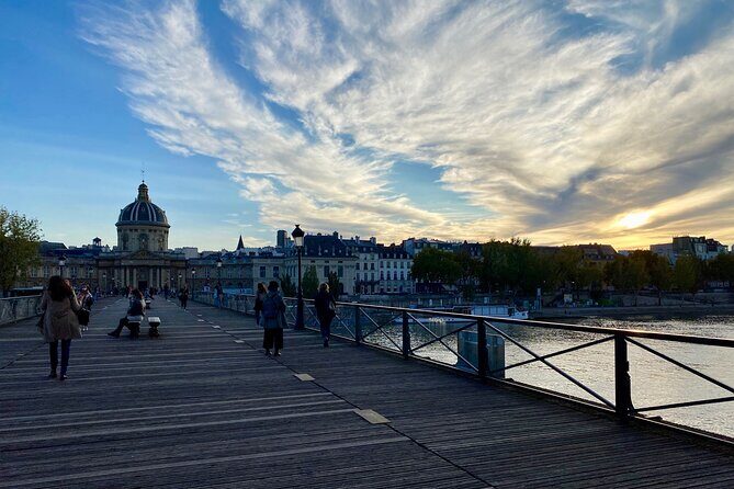 Mysteries & Legends, smartphone audioguided walking tour - Key Points