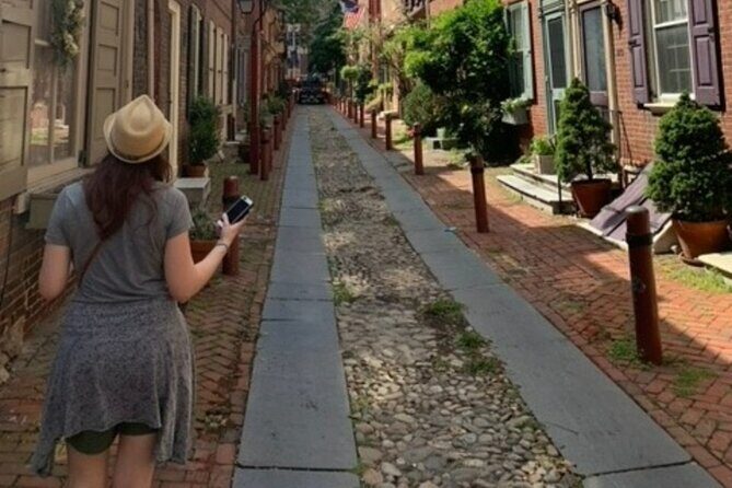 Mysteries on the Move: Scavenger Hunt in Boston - A Deep Dive into What This Tour Offers