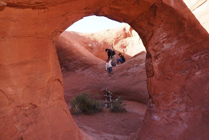 Mystery Valley Tour 3.5hr -4hrs (3SNGT 3.5hr) - Who Will Love This Tour?