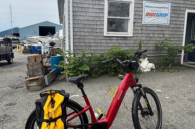 Mystic Country Connecticut Bike and Kayak Rentals - Key Points