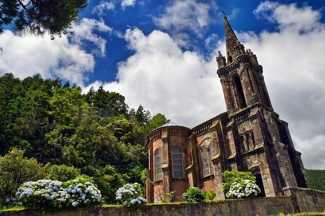 Mystic Furnas - Canoeing + Terra Nostra - Key Points