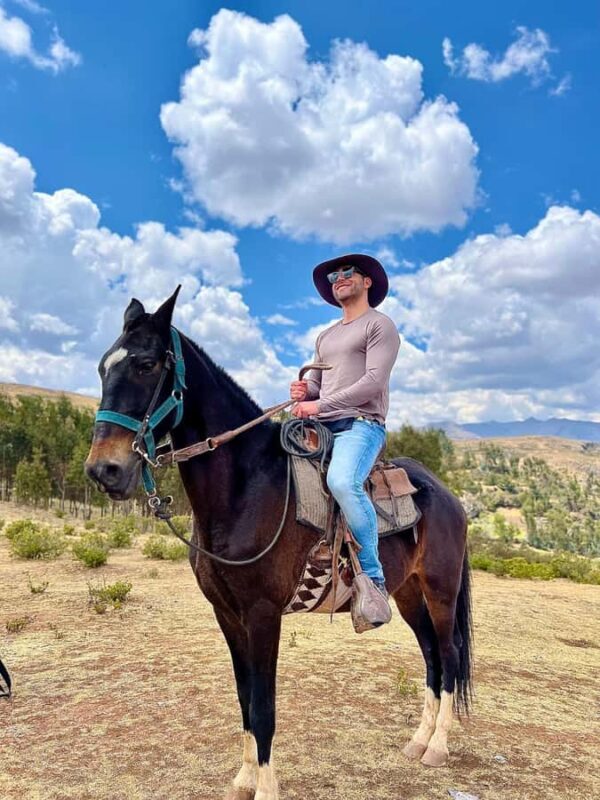 Mystical horseback riding discovering cusco in a unique way - Key Points