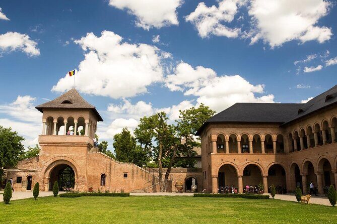 Mystical Monasteries, Dracula's Tomb and Mogosoaia Lake Palace - Private Tour - A Detailed Look at the Tour Experience