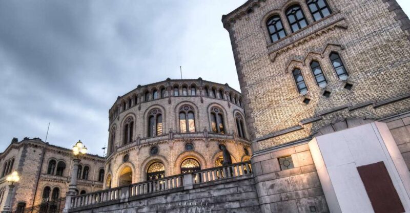 Myth and Legends Oslo Walking Tour - Key Points