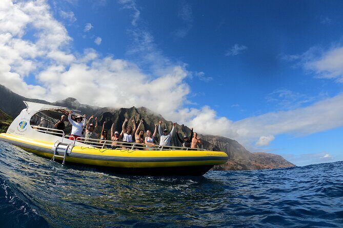 Na Pali Coast Super Raft Adventure with Snorkel - Key Points