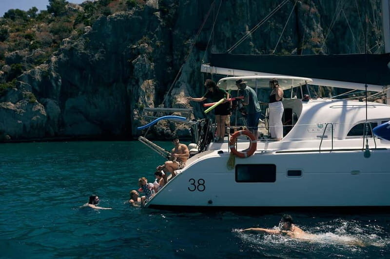 Nafplio: Catamaran Cruise with Meal and Drinks - Key Points