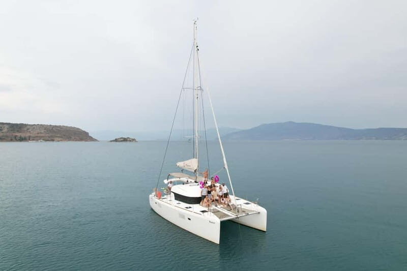 Nafplio: Catamaran half day private cruise - FAQs