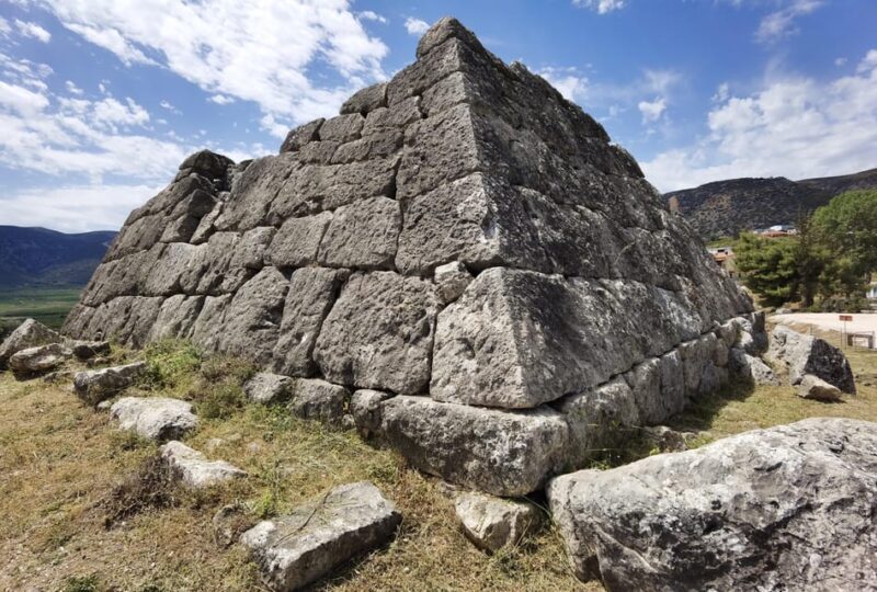 Nafplio: pyramid, castles & major attractions of Argolis - The Experience in Detail