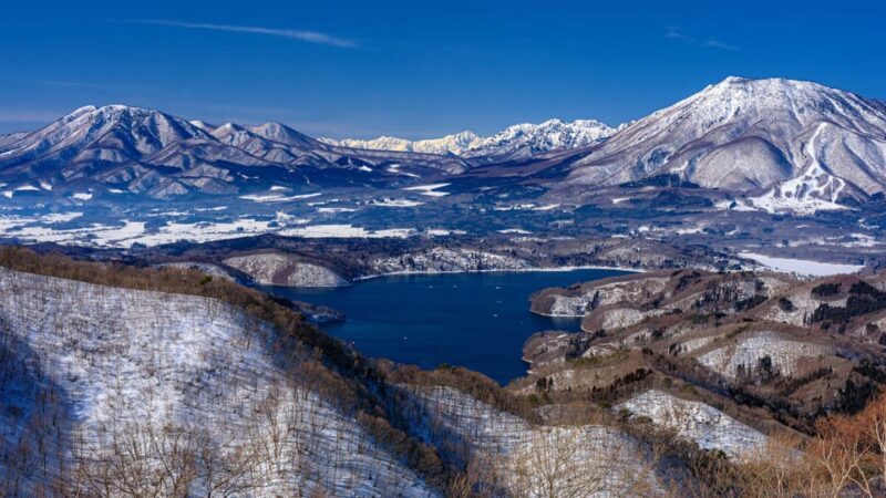 Nagano: Snowboard Riding Experience & Local Life Guided Tour - A detailed look at what this tour offers