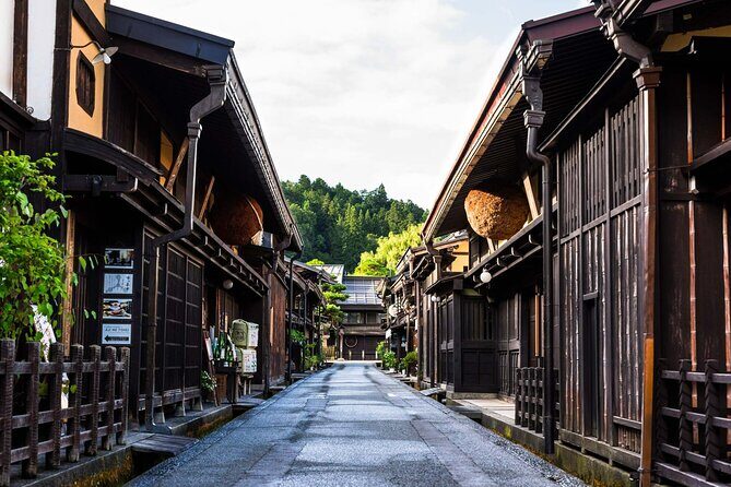 Nagoya to Takayama & Shirakawa World Heritage English Guide - Key Points