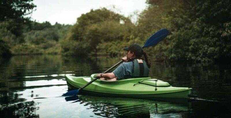 Nahanton Park Boathouse: Single or Double Kayak Rentals - Key Points